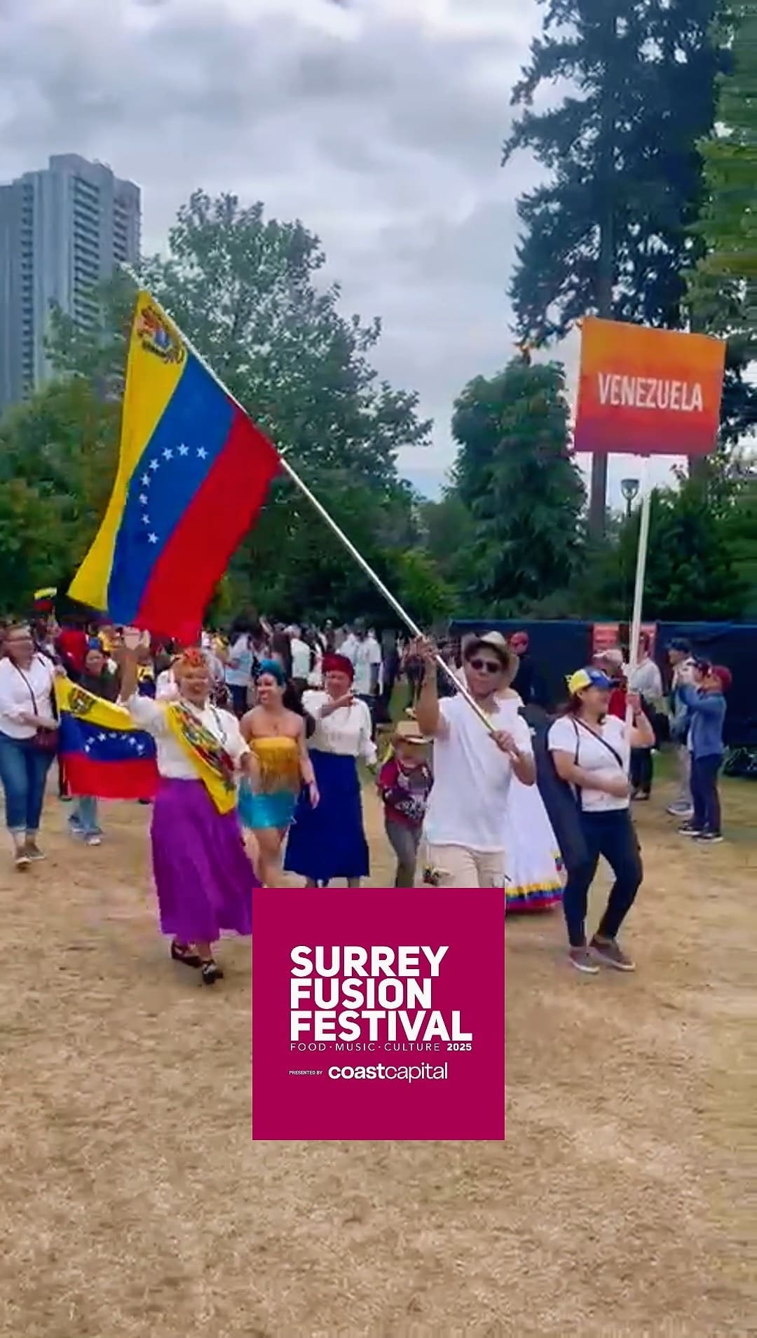 Day 1 at Surrey Fusion Festival! @surreybcevents 

We kicked off this incredible multicultural weekend by proudly showcasing the richness of Venezuelan culture! 🇻🇪  

@pasionvenezuela_dance @salsadog.ca @gals.collab.boutique @jpvegacreative 

#SurreyFusionFestival #PabellónVenezolano #PasiónVenezuela #VenezuelanPavillion #VCSBC #venezolanosenbc